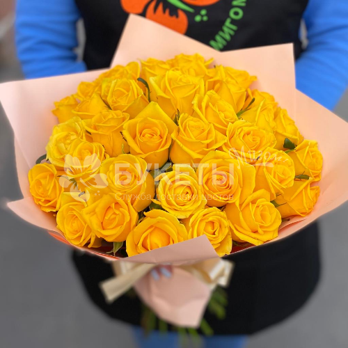Букет из 35 желтых роз